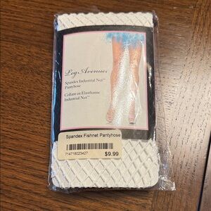 Leg Avenue Spandex White Fishnet Pantyhose